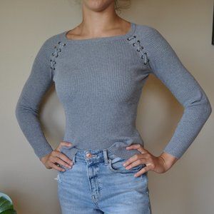 Iz Byer Pullover Sweater XS